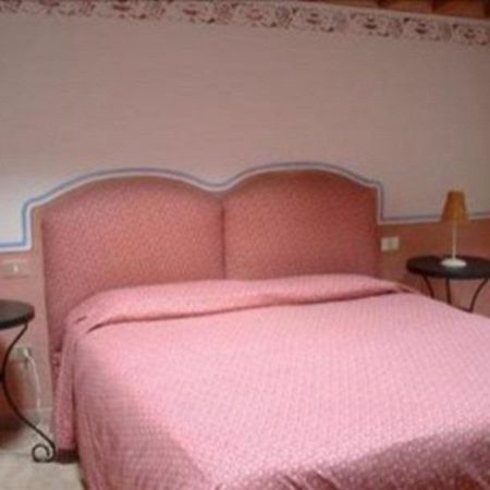 Villa Ulivi 佛罗伦萨 客房 照片
